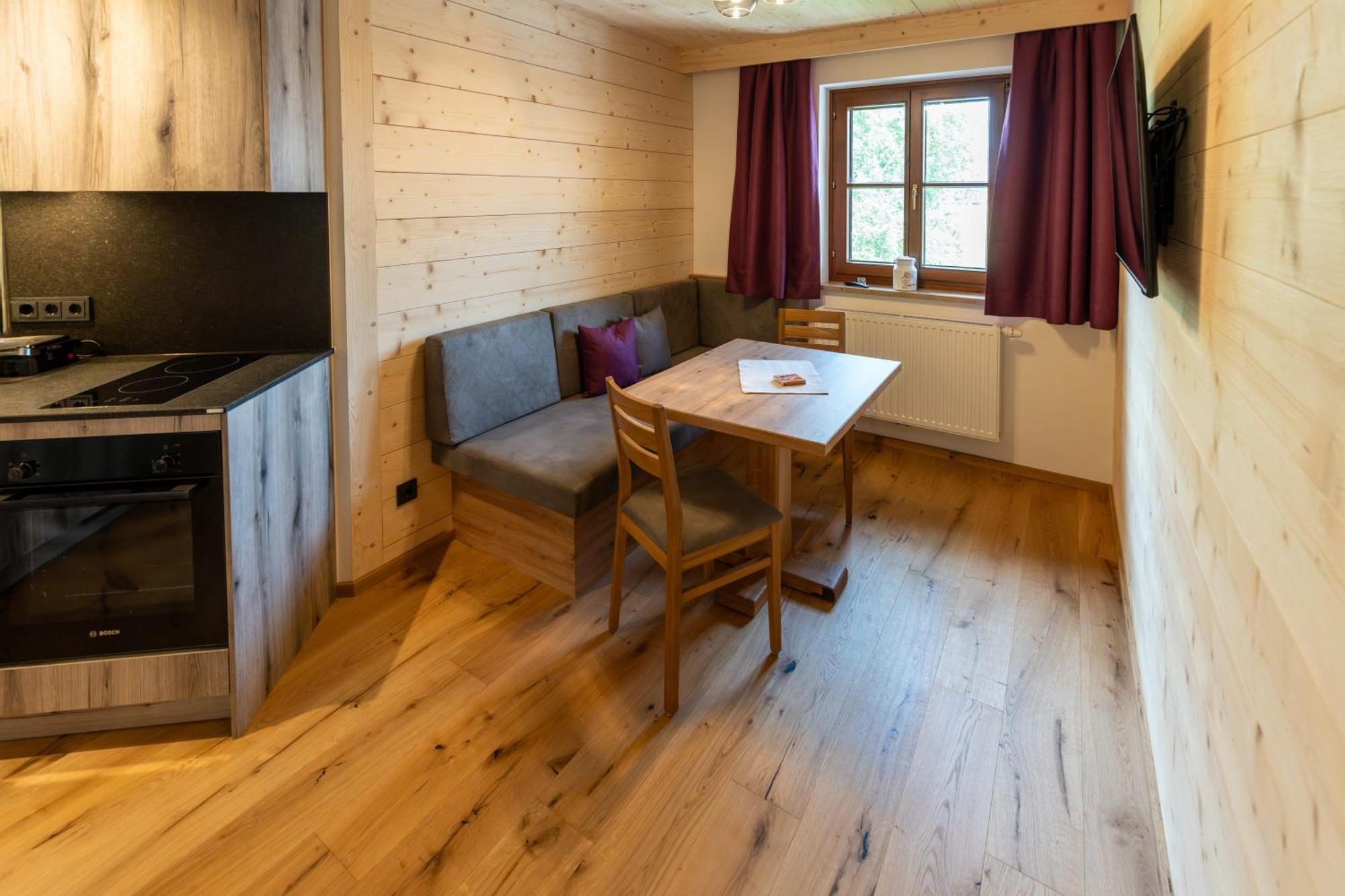 Madlhof Aparthotel