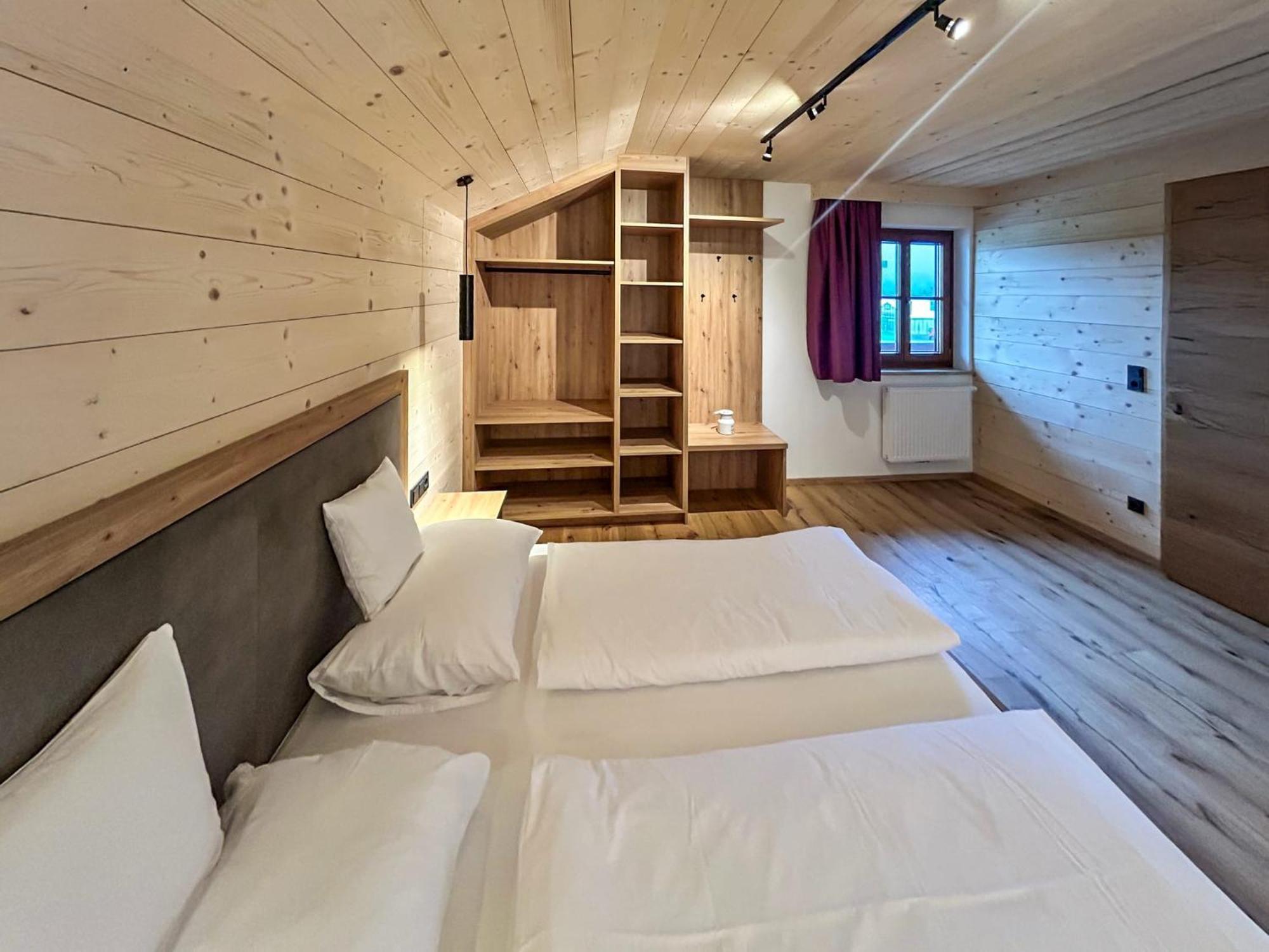 Madlhof Aparthotel *